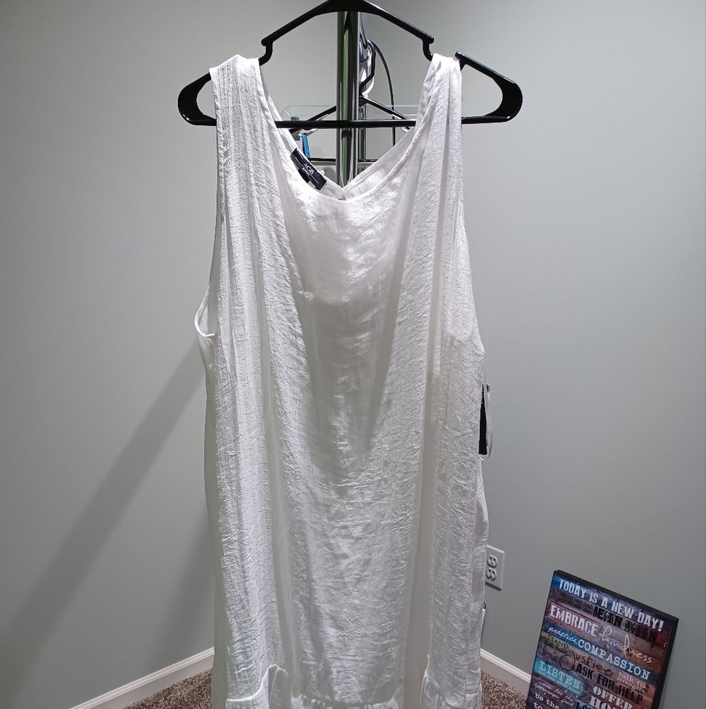 #376 NWT Women's Plus Dress
